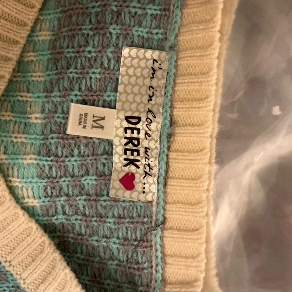 Derek Heart Teal and Cream Knit Top - Picture 4 of 5